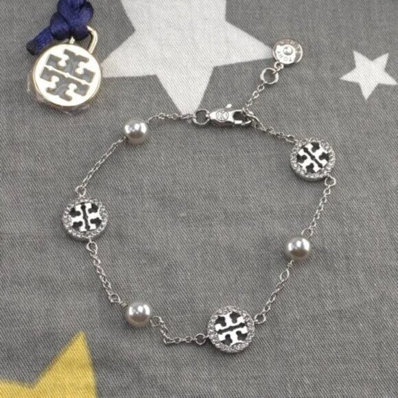 Jewelry - Tory Burch Miller Pavé Pearl Chain Bracelet in Silver